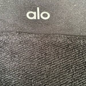 ALO M black cropped hoodie